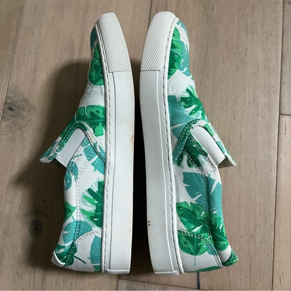 J Crew Women’s 7 Shoes Canvas Tropical Palm Leaf Slip On Casual Sneaker Trainers - Picture 4 of 7